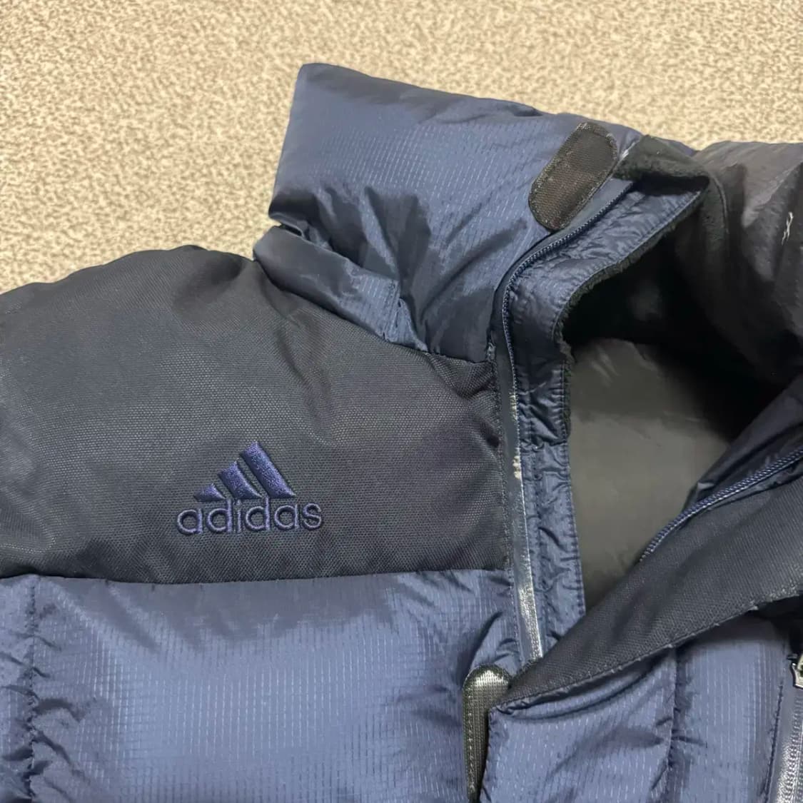 100 아디다스 숏패딩 상품이미지3