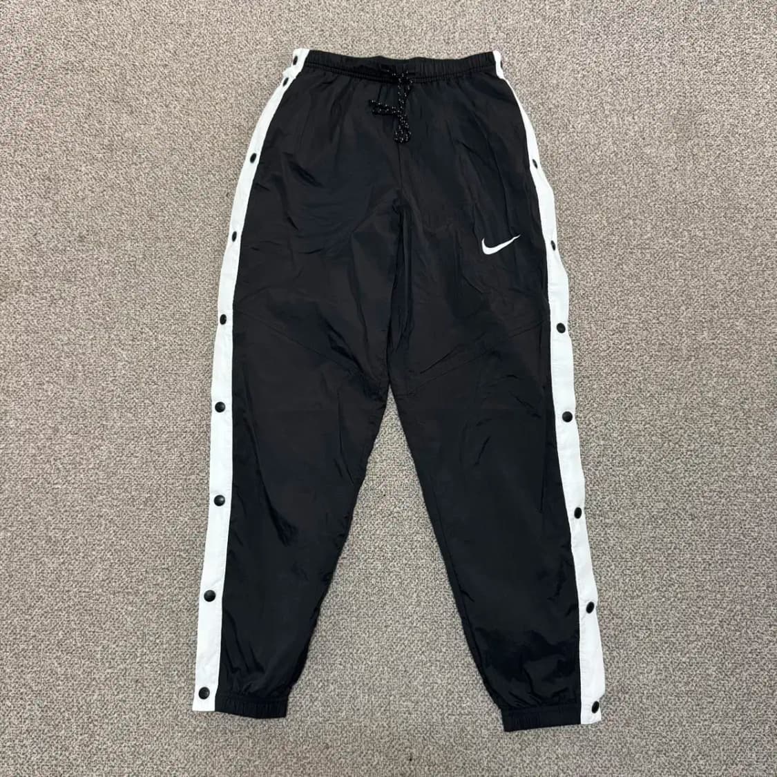 Xs 나이키 윈드러너 팬츠 여성 상품이미지1