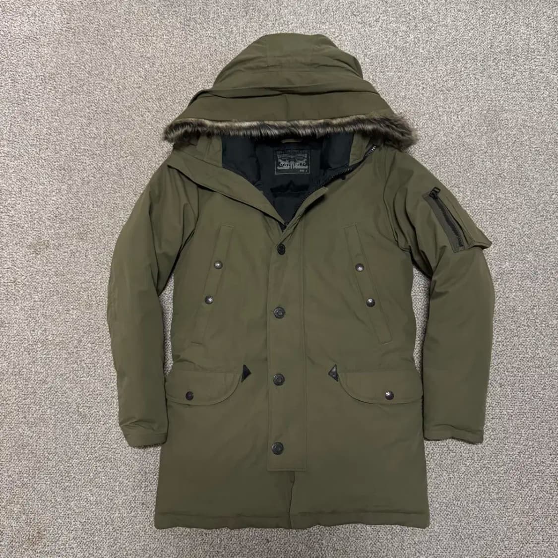 S 리바이스 패딩 상품이미지1