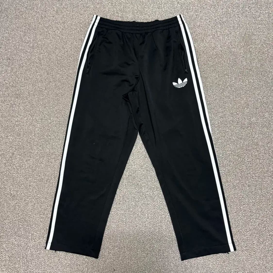 90 아디다스 파이어버드 트랙팬츠 검흰 상품이미지1