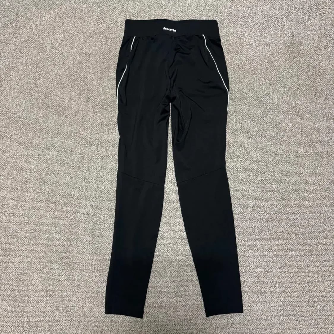 S 데상트 트레이닝 팬츠 상품이미지5