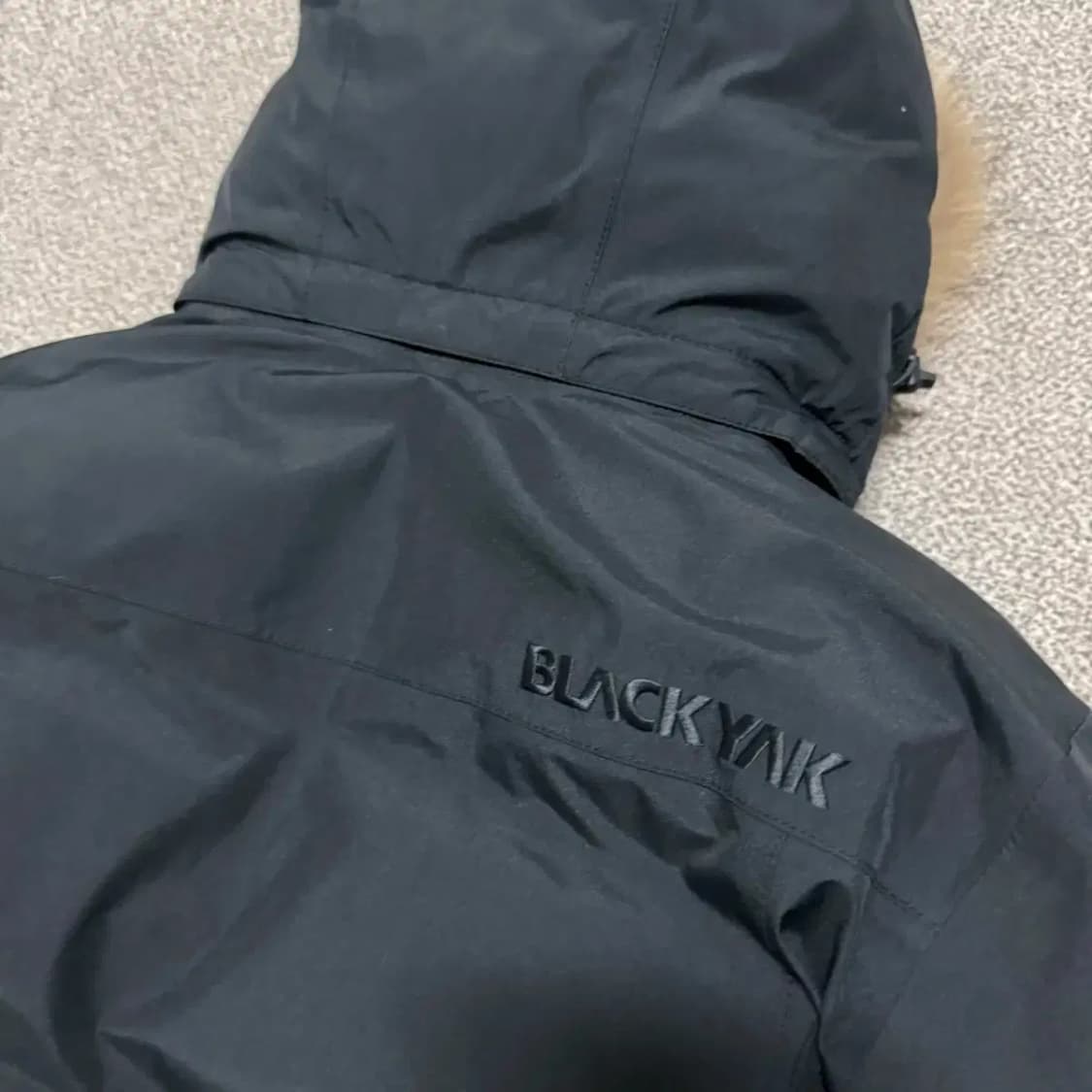 85 블랙야크 고어텍스 패딩 상품이미지10