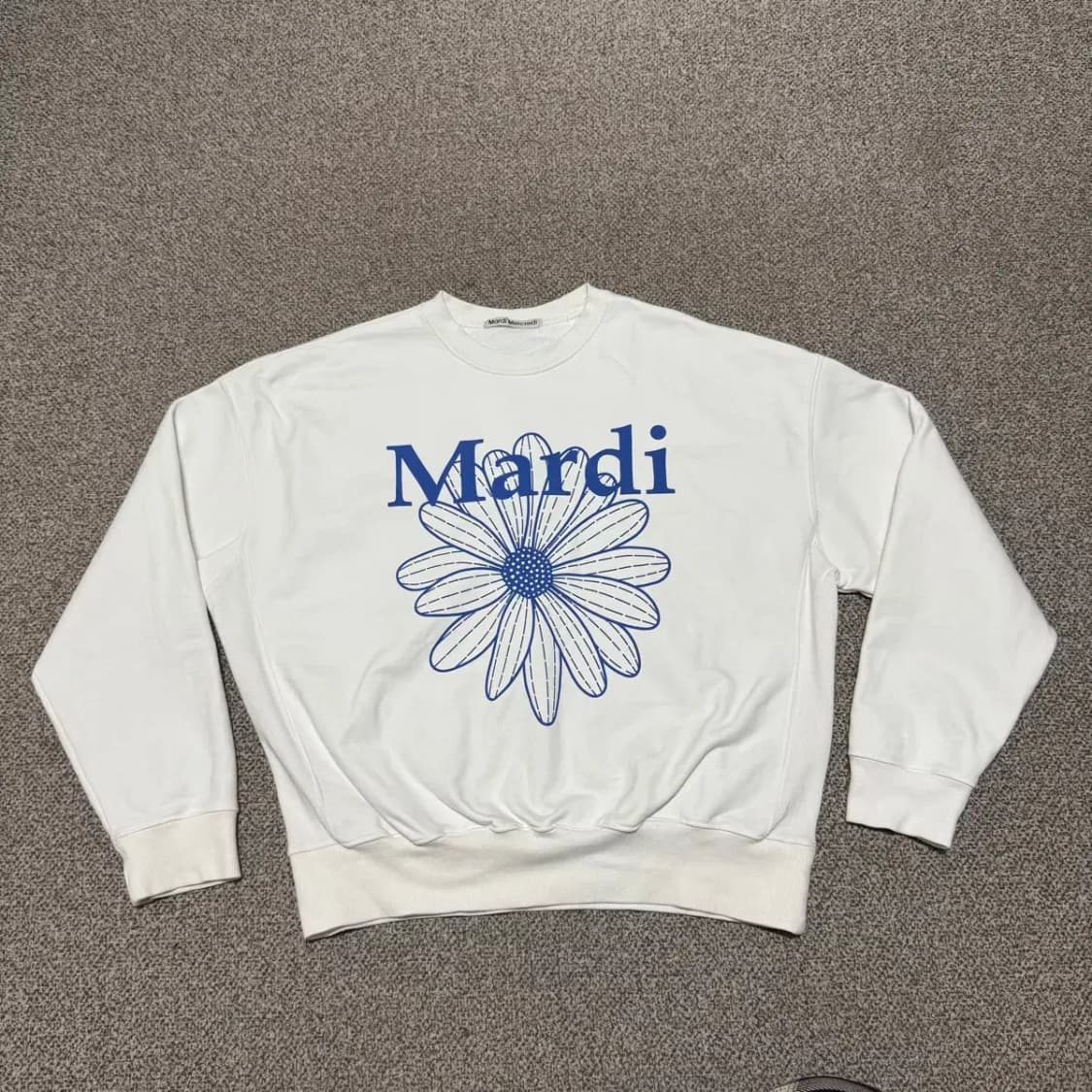마르디 메크르디 플라워 맨투맨 화이트 상품이미지1