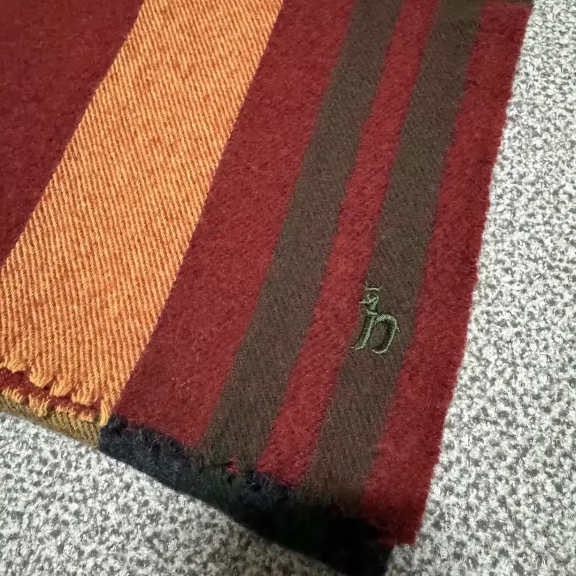 헤지스 머플러 상품이미지2