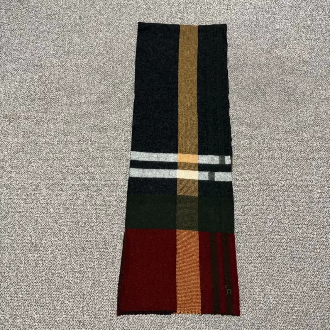 헤지스 머플러 상품이미지3