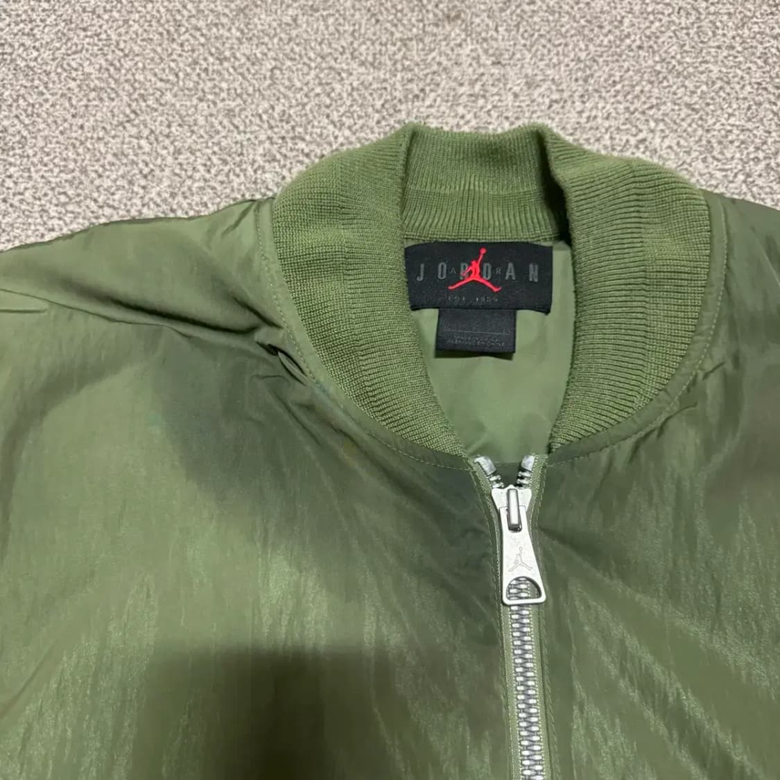 XL 나이키 조던 점퍼 상품이미지3