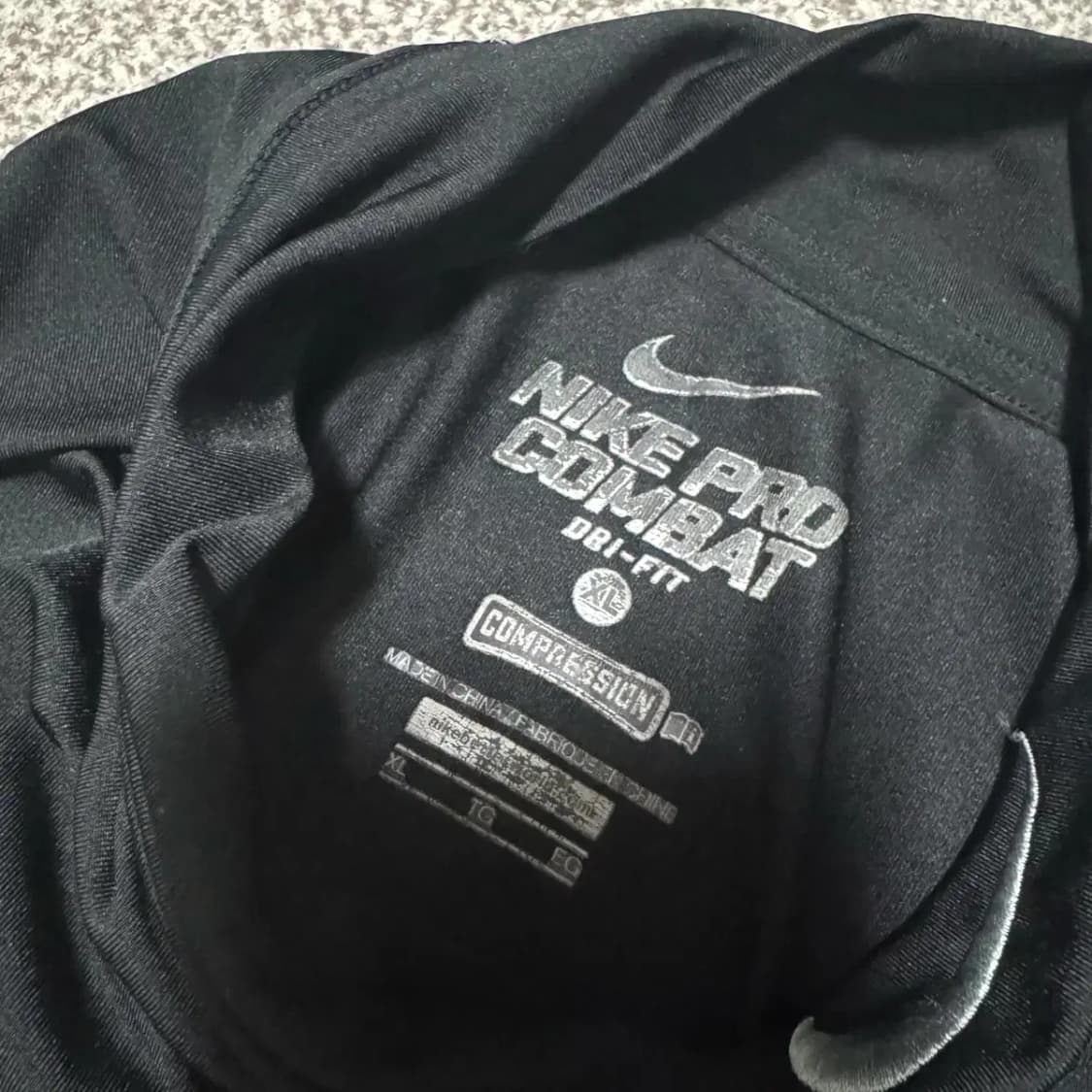 XL 나이키 프로 컴뱃 기능성 긴팔 상품이미지5