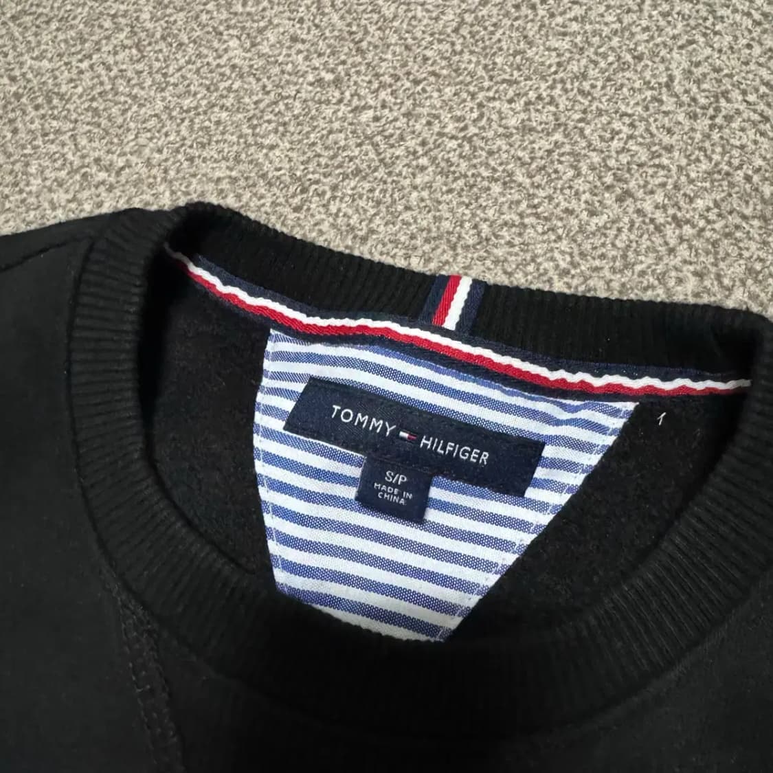 S 타미힐피거 빅로고 맨투맨 상품이미지3