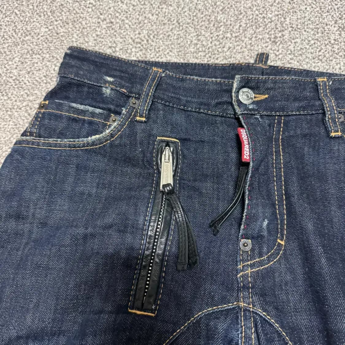 46 디스퀘어드2 앞지퍼진 바이커 데님 팬츠 상품이미지6