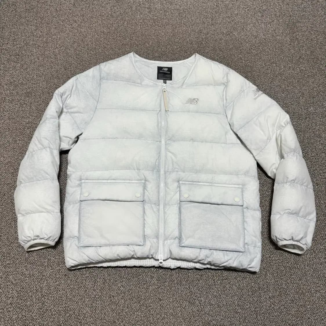 L 뉴발란스 패딩 여성 상품이미지1