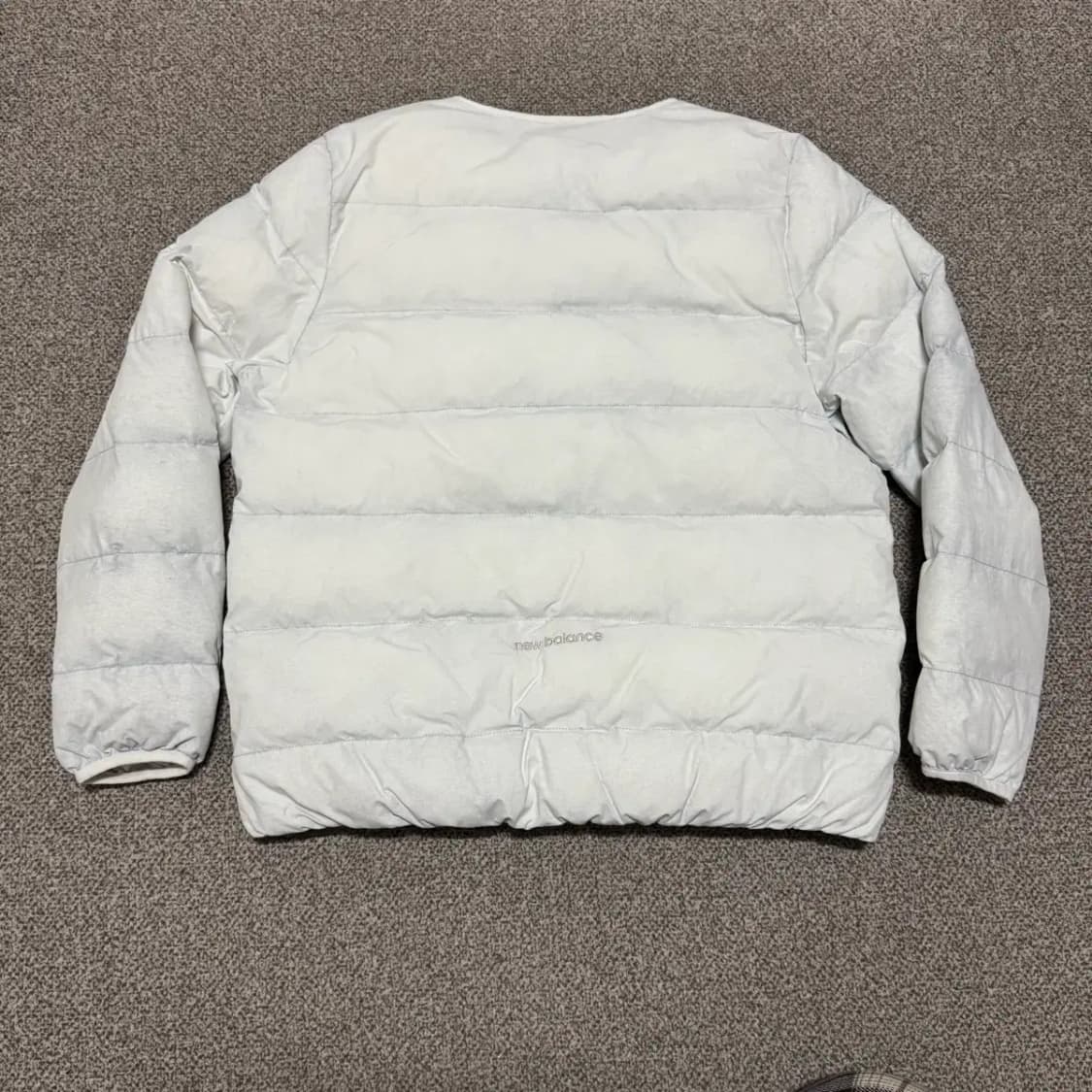 L 뉴발란스 패딩 여성 상품이미지8