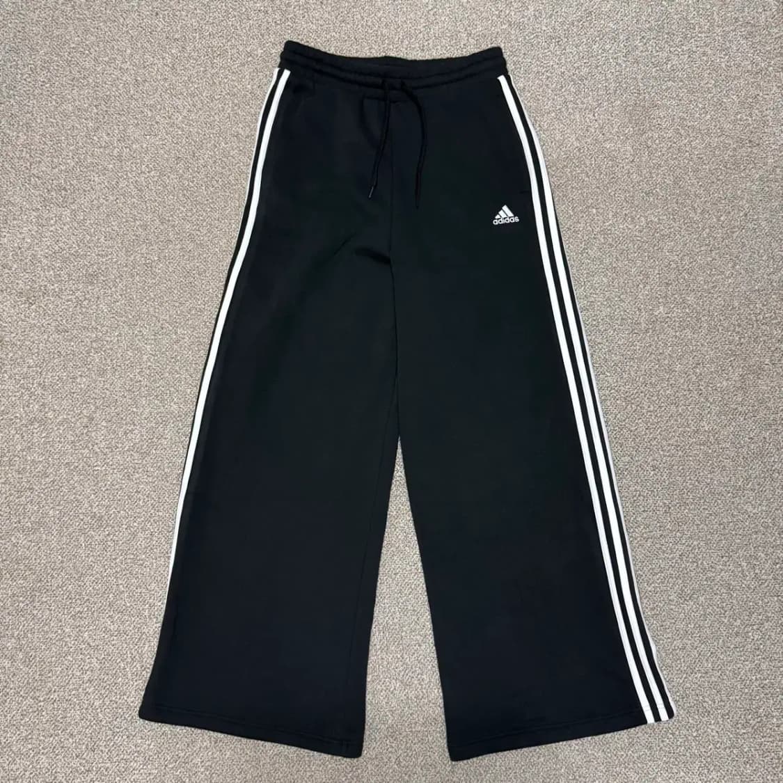 L 아디다스 와이드 트레이닝 면팬츠 상품이미지1