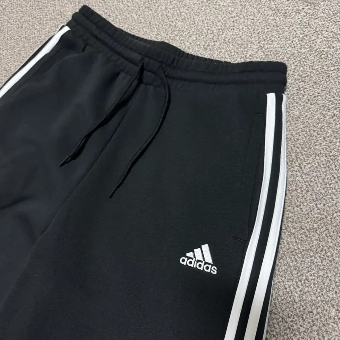 L 아디다스 와이드 트레이닝 면팬츠 상품이미지2