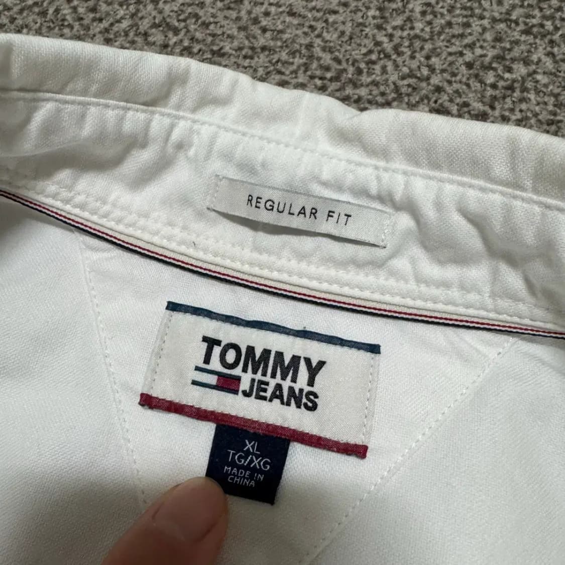 XL 타미힐피거 화이트 셔츠 상품이미지4