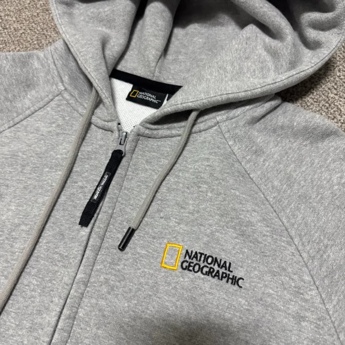 S 내셔널지오그래픽 회색 후드집업 상품이미지2