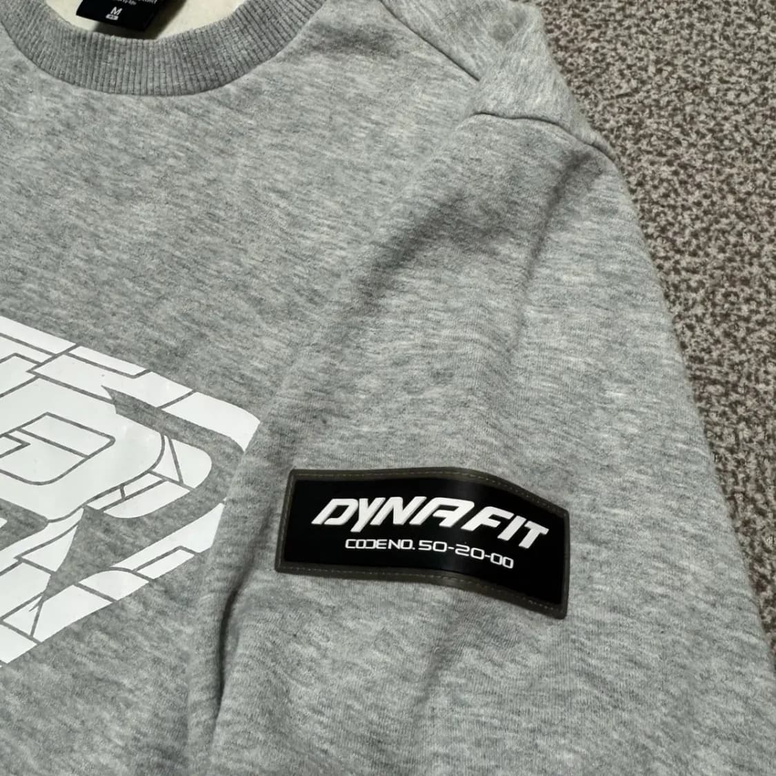 M 다이나핏 맨투맨 상품이미지4