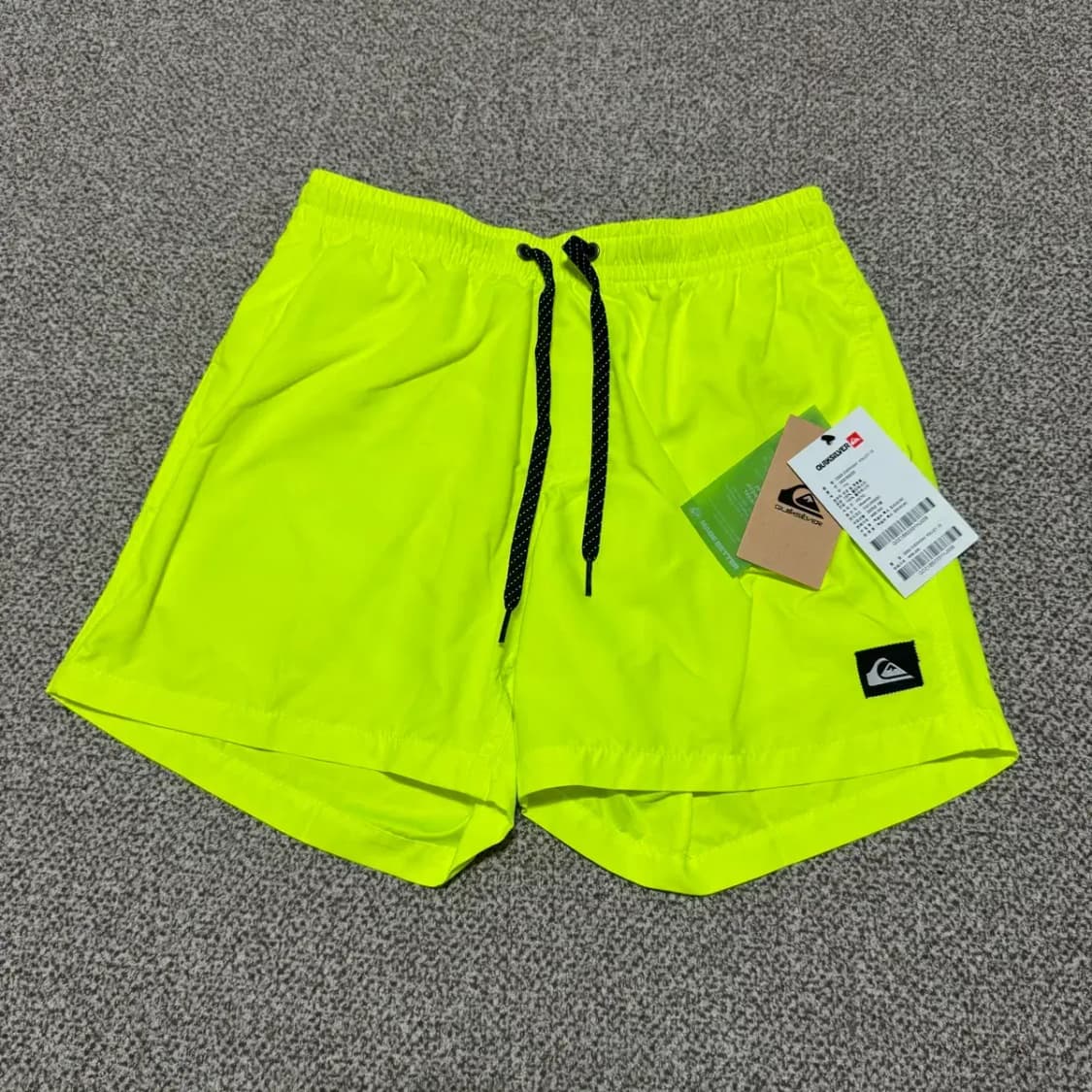 Xs 퀵실버 형광 반바지 상품이미지1