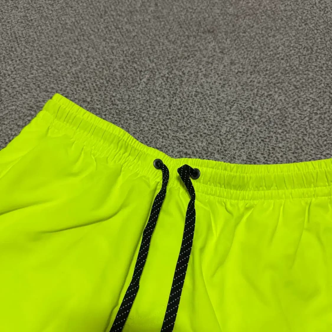 Xs 퀵실버 형광 반바지 상품이미지3