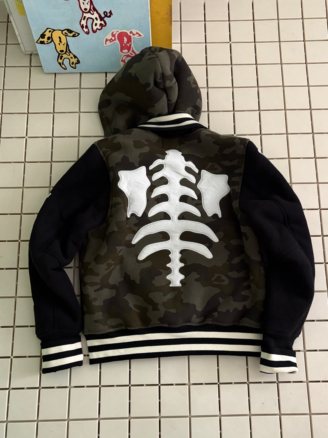 x AAO crop varsity jacket 크롭 바시티 자켓 상품이미지10