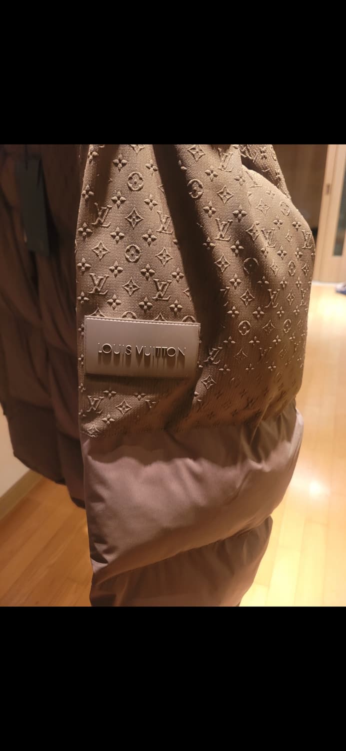 루이비통 패딩 (새상품) 상품이미지4