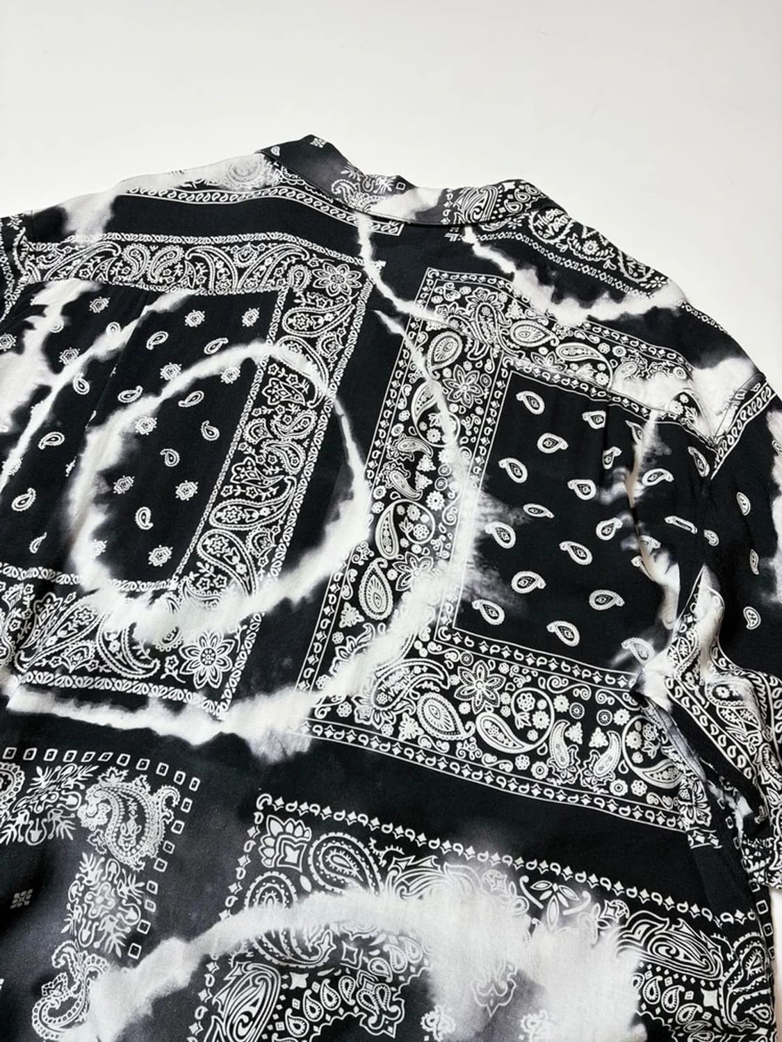 디스이즈네버댓 22SS 반다나 셔츠 PN9361 상품이미지4