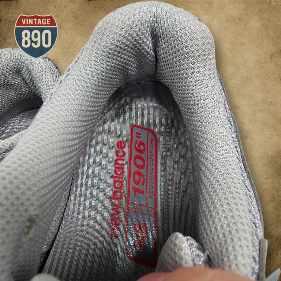 [225] 뉴발란스 1906R 실버그레이 상품이미지8