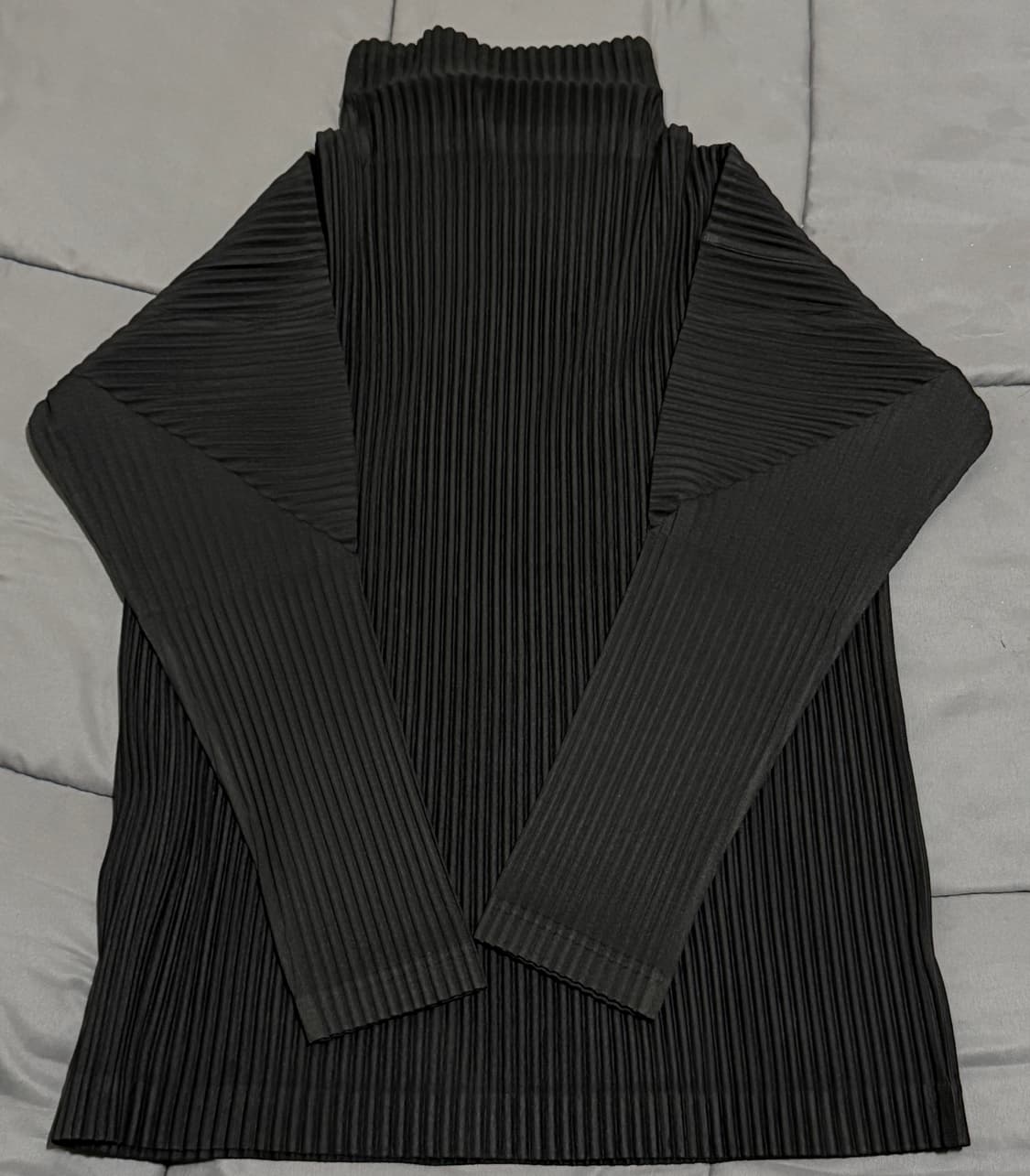 [2] 이세이미야케 옴므플리세 하이넥 롱 슬리브 상품이미지2