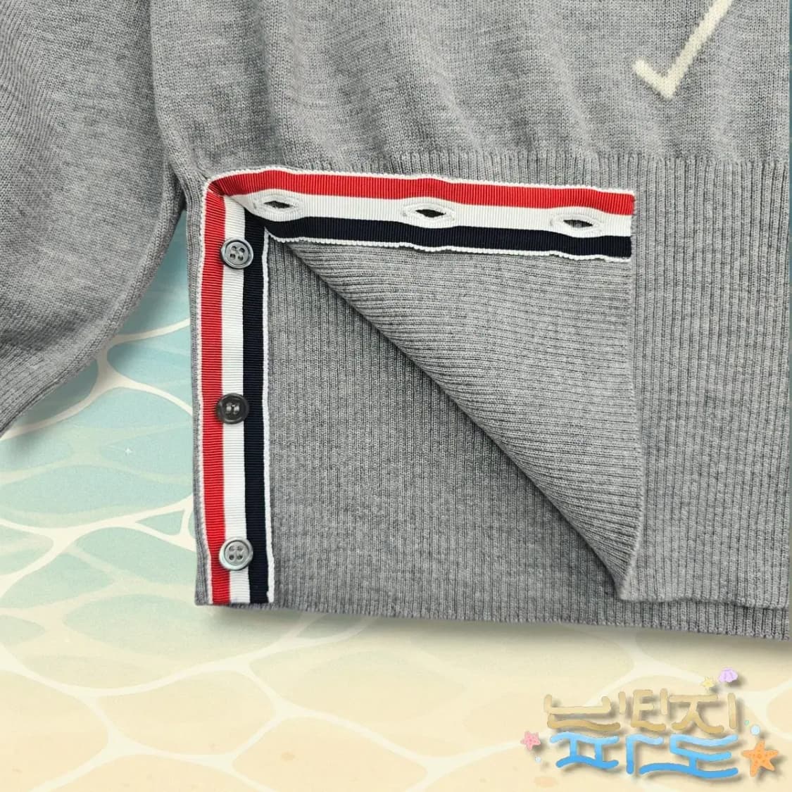 3 THOM BROWNE 톰브라운 21FW 사선완장 인트라시아 니트 상품이미지4