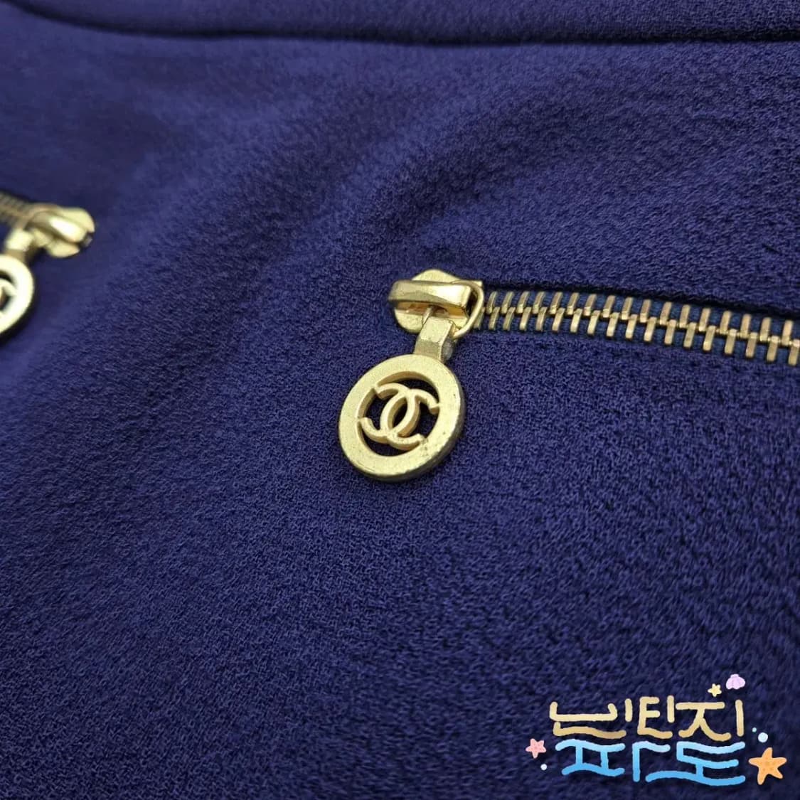 38 감정서O CHANEL VTG 샤넬 로고참 울 비스코스 스커트 상품이미지5