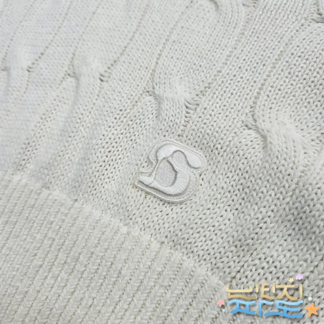 M 인사일런스 코튼 숏 브이넥니트 상품이미지5