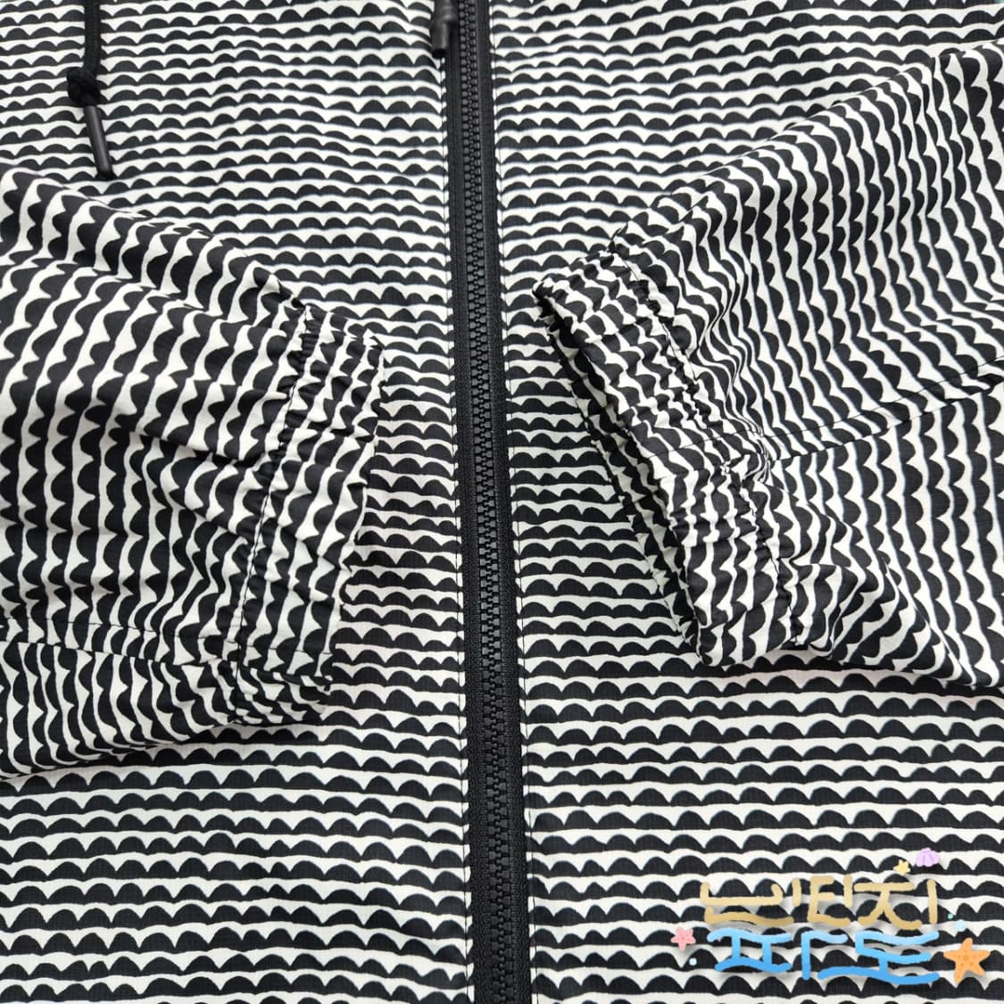 M 메리메꼬 유니클로 롱 바람막이 자켓 상품이미지4