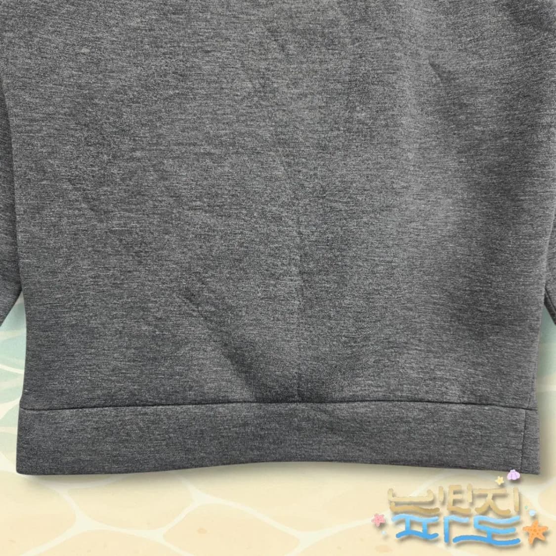 100 솔리드옴므 그래픽 맨투맨 상품이미지8