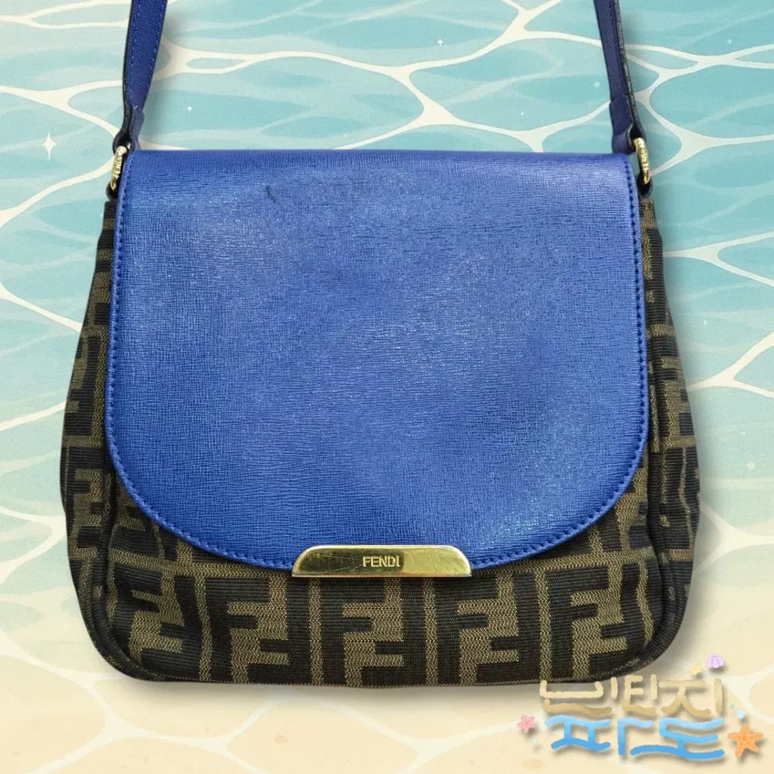 감정서O FENDI 펜디 주카 플랩 크로스백 상품이미지2