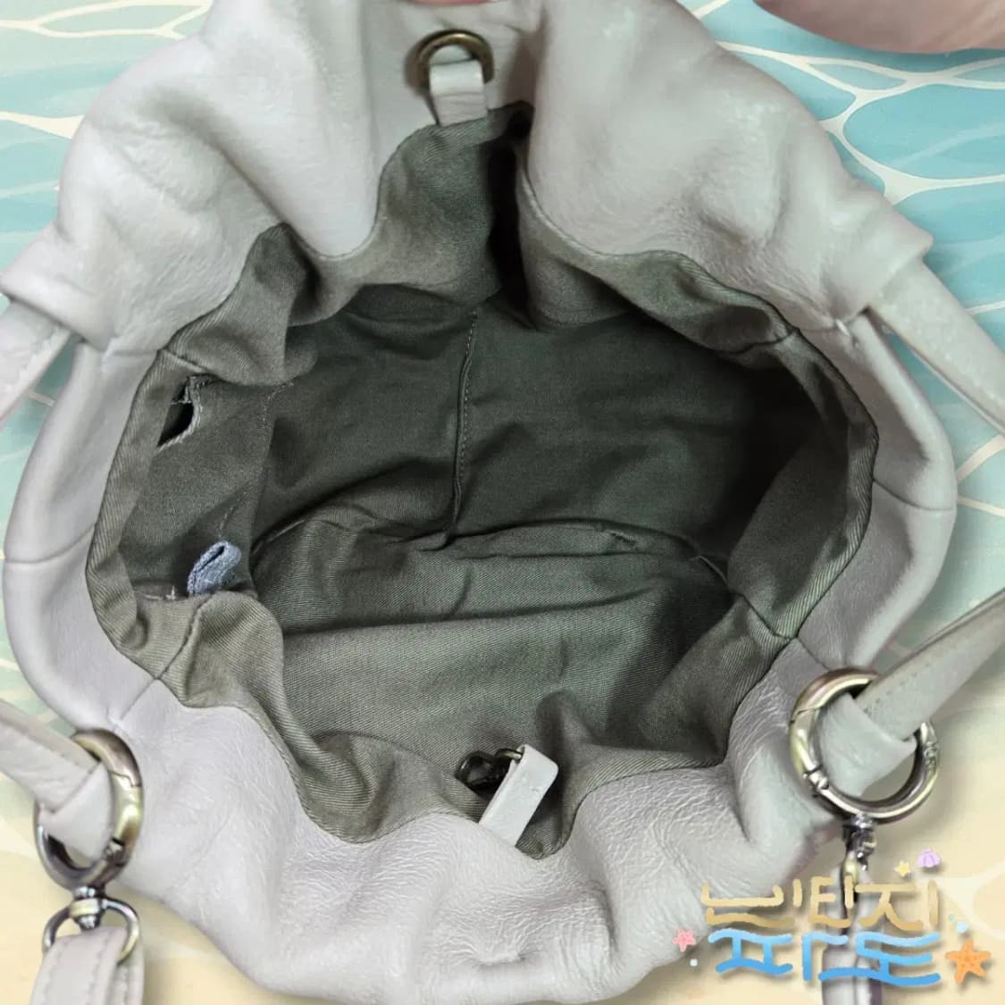 yurt 유르트 플럼 미니 크로스백 상품이미지9