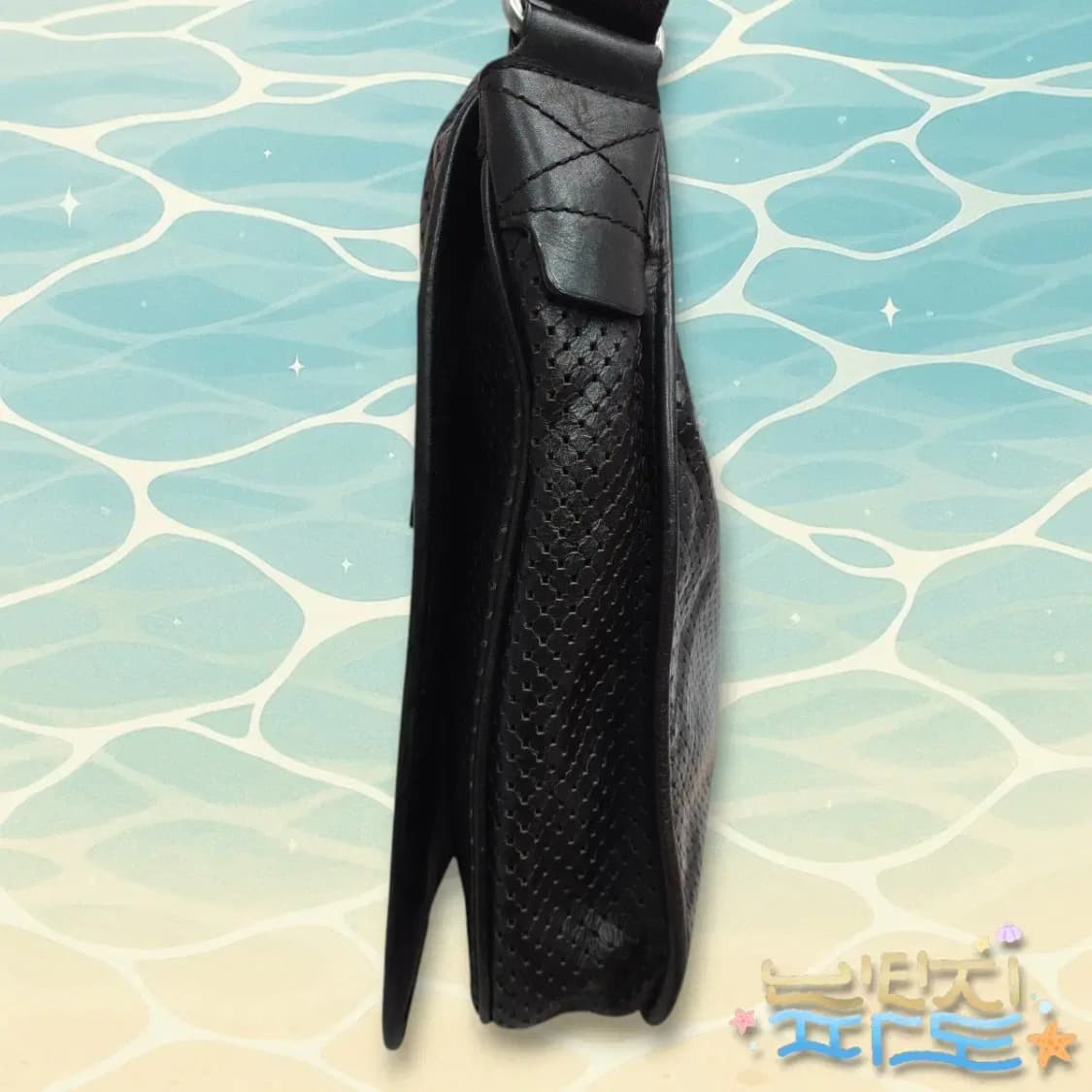 BALLY 스위스제 발리 펀칭 레터 크로스백 상품이미지3