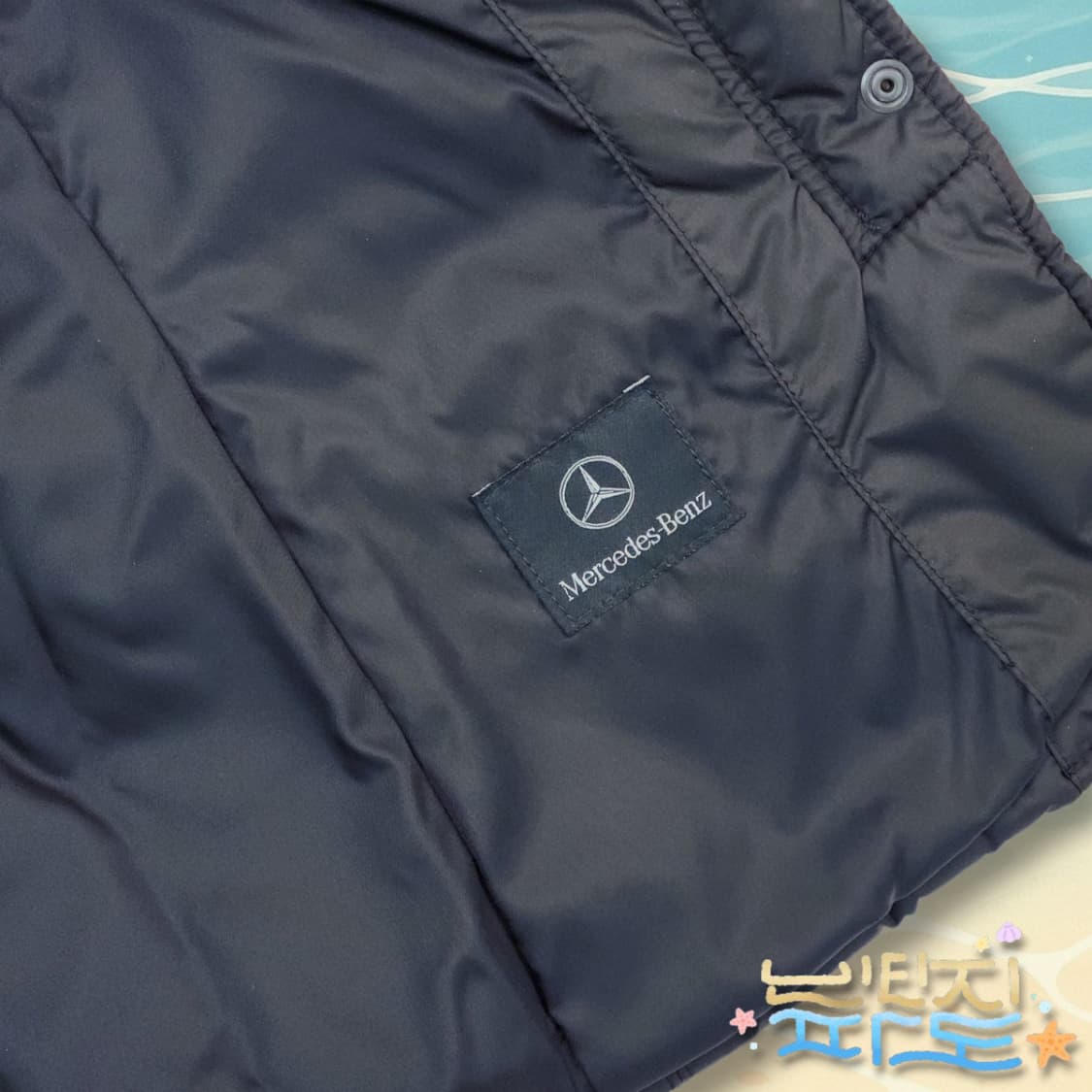 42 메르세데스 벤츠 여성 패디드 자켓 상품이미지10