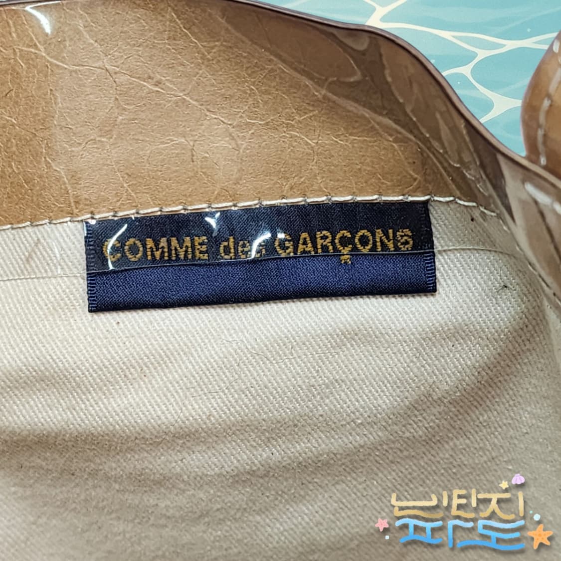 꼼데가르송 클리어 PVC 페이퍼 토트백 상품이미지9