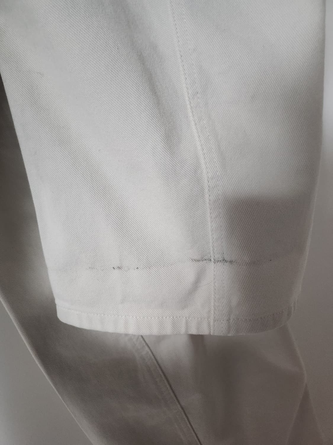 [S] 르메르 23fw 트위스트 벨티드 팬츠 - 화이트 상품이미지6