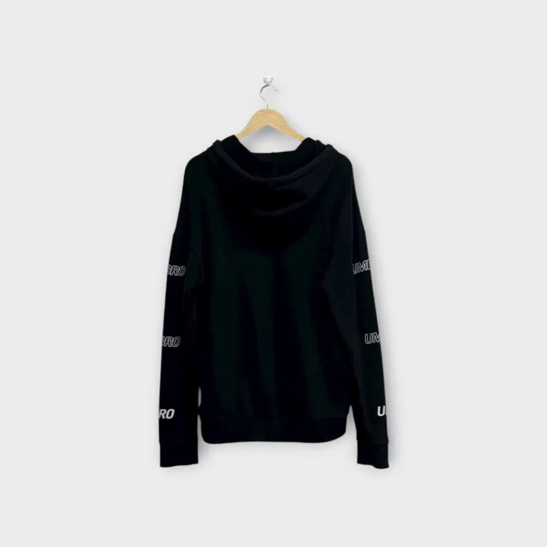 엄브로 멀티로코 후드티 L 상품이미지3