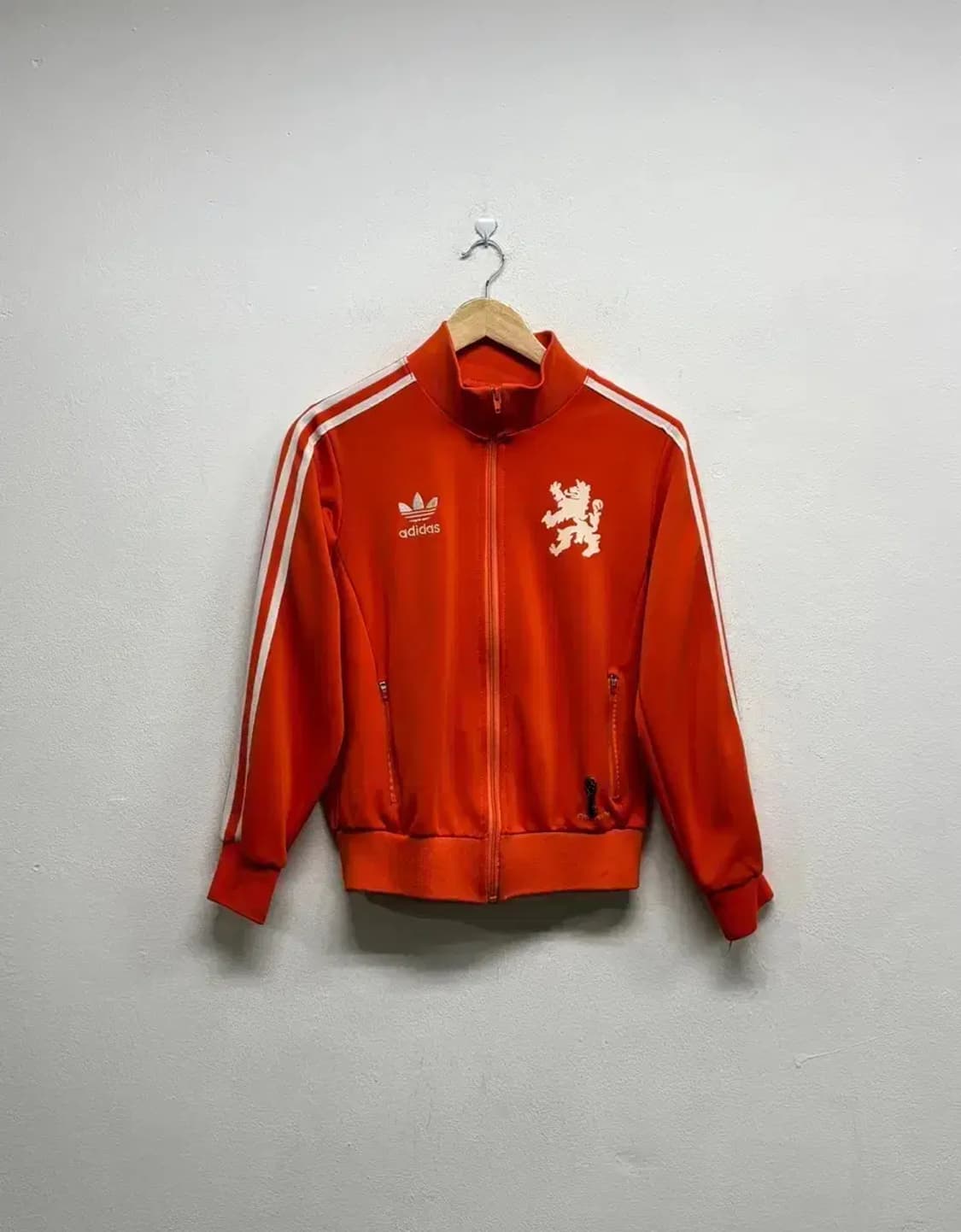 아디다스 FIFA 네덜란드 유로파져지 S 상품이미지1