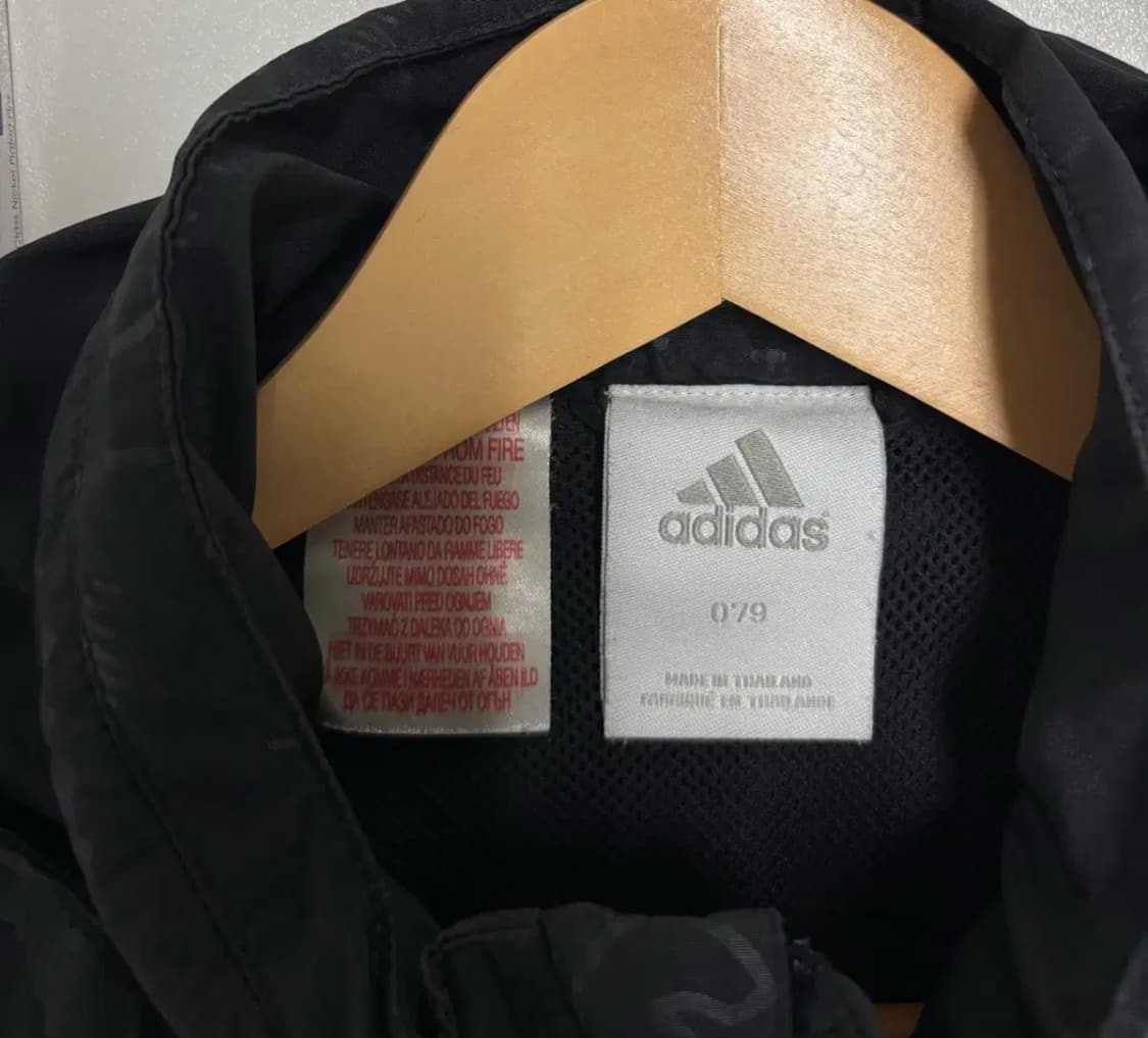 아디다스 윈드브레이커 후드 바람막이 M 상품이미지4