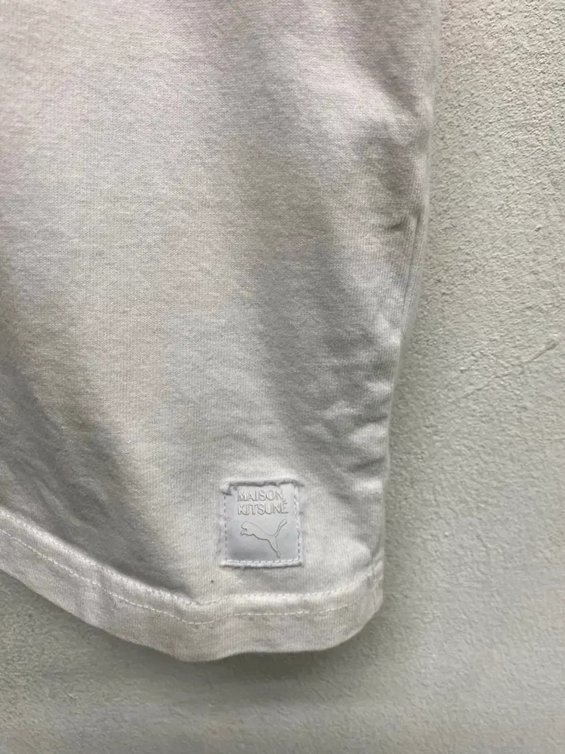 메종키츠네 x 푸마 자수 로고 화이트 오버핏 반팔 L 상품이미지6