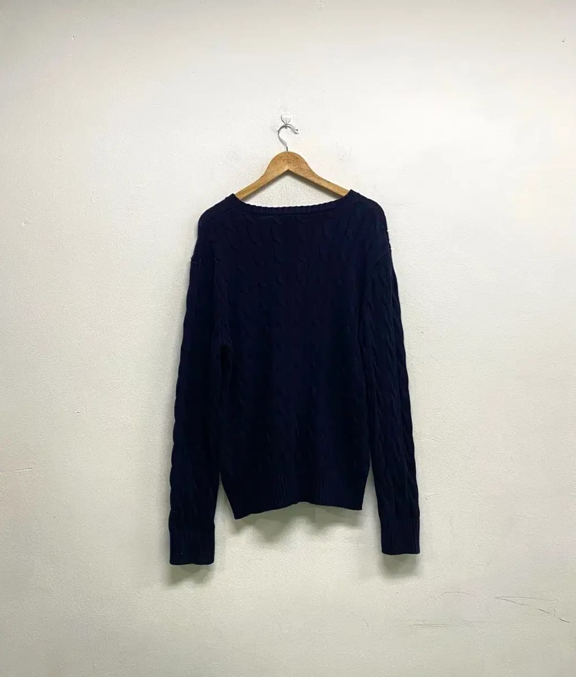 폴로 네이비색 케이블 니트 L 상품이미지3