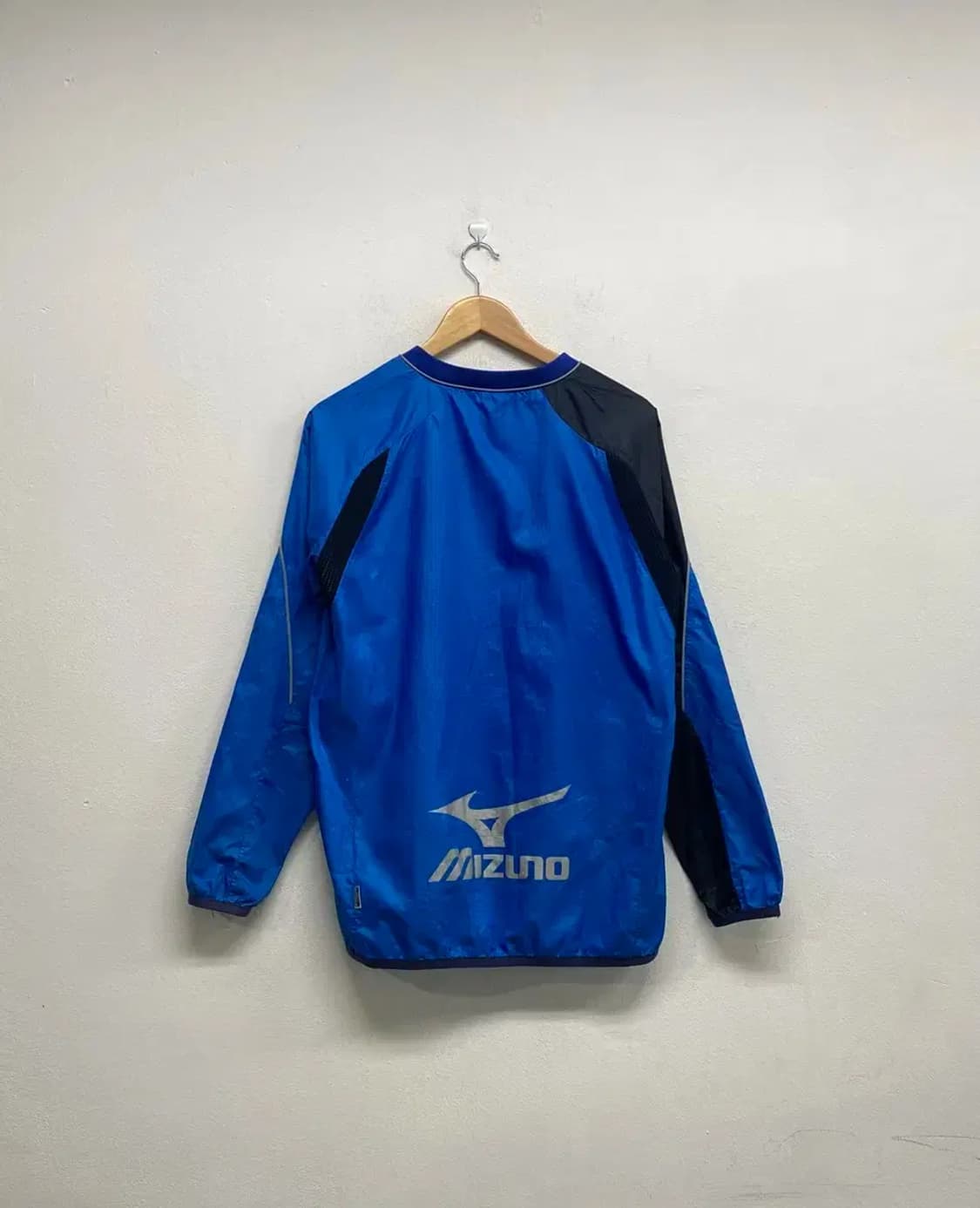 미즈노 우븐 피스테 바람막이 M 상품이미지3