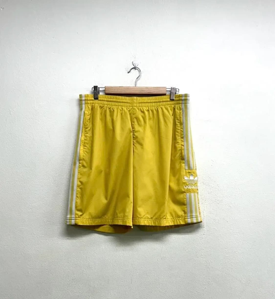 아디다스 파이어버드 트랙쇼츠  XL 상품이미지1