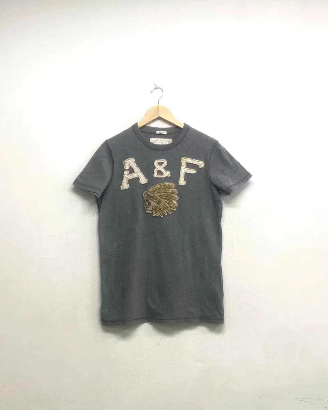 아베크롬비 인디언 티셔츠 S 상품이미지1