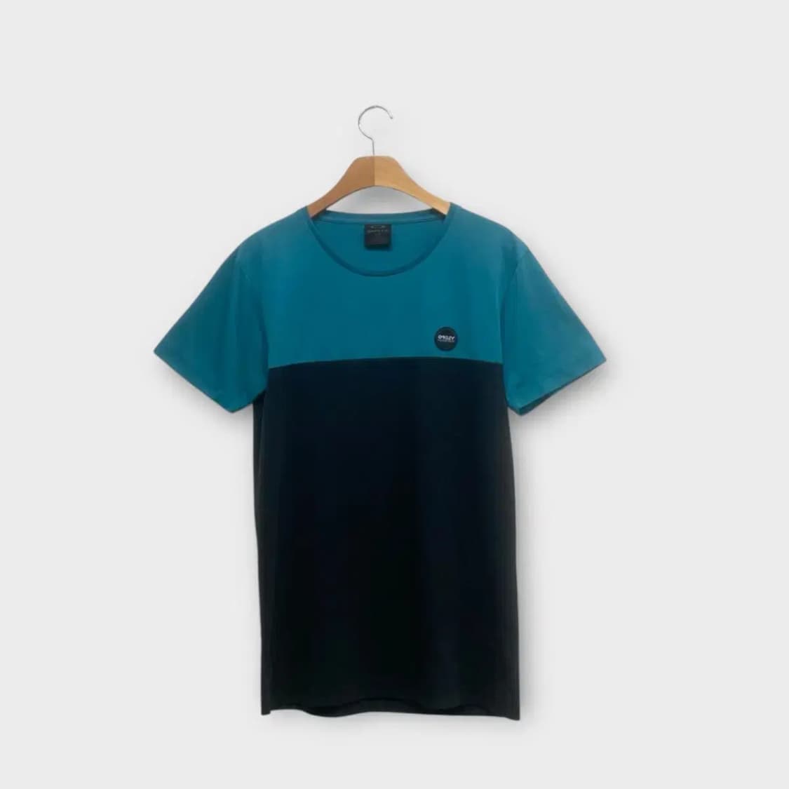 Oakley 오클리 투톤 라운드티 S 상품이미지1