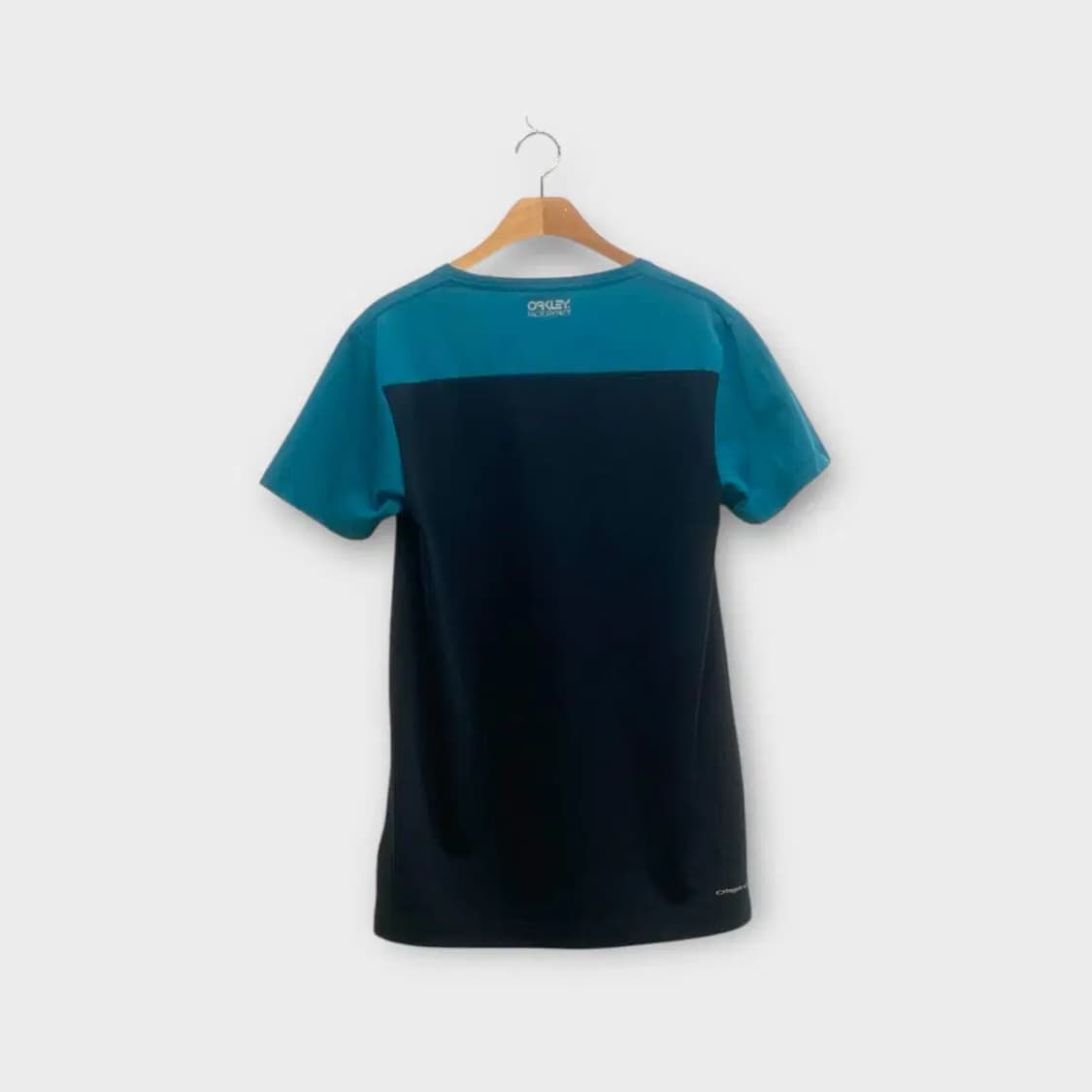 Oakley 오클리 투톤 라운드티 S 상품이미지4