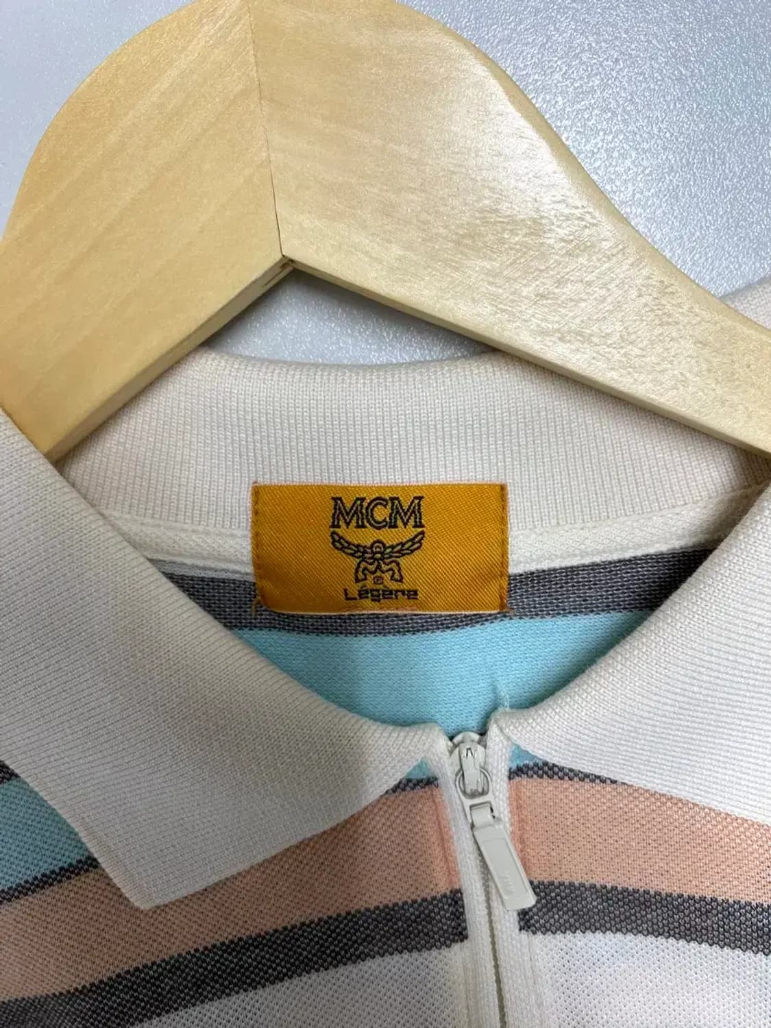 엠씨엠 MCM 멀티 스트라이프 카라넥 티셔츠 M 상품이미지5