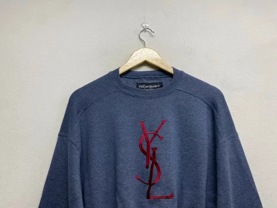 입생로랑 크롭 맨투맨 XL free 상품이미지2